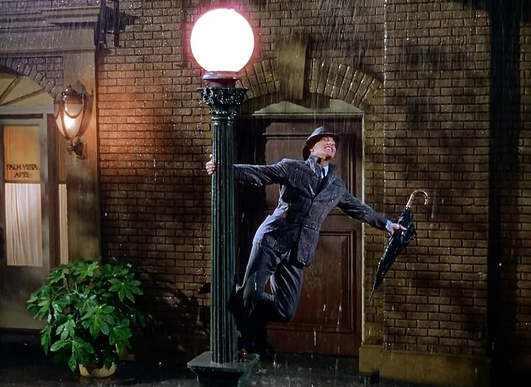 Cantando Bajo la Lluvia (1952)